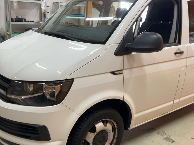Volkswagen T6 Kombi 2.0 TDI 4Motion 2016 – снимка 2