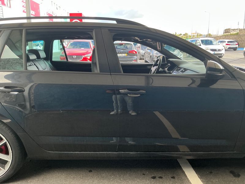 Skoda Octavia 2.0 TDI RS 2015 – снимка 10