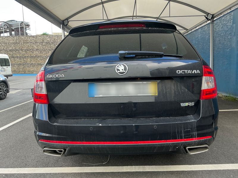 Skoda Octavia 2.0 TDI RS 2015 – снимка 7