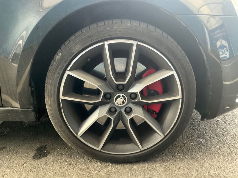 Skoda Octavia 2.0 TDI RS 2015 – снимка 11
