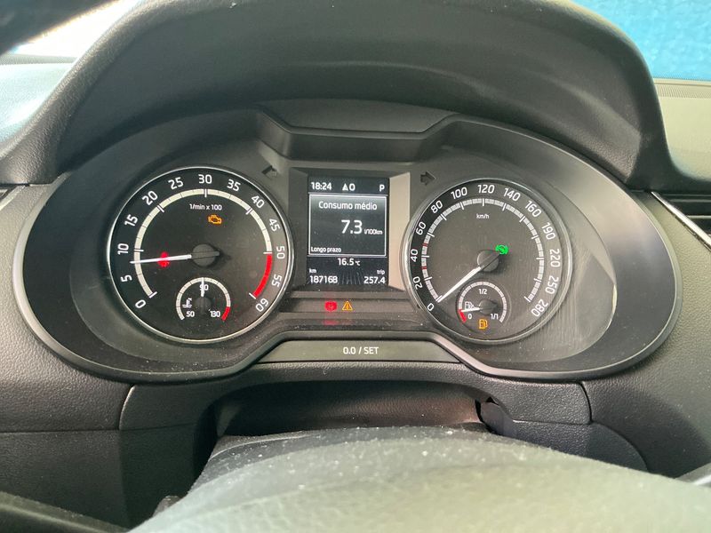 Skoda Octavia 2.0 TDI RS 2015 – снимка 18