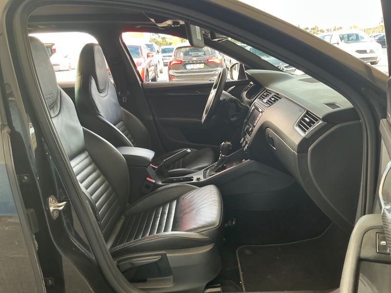 Skoda Octavia 2.0 TDI RS 2015 – снимка 16