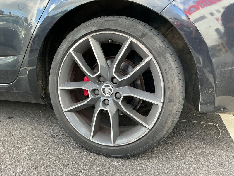 Skoda Octavia 2.0 TDI RS 2015 – снимка 5