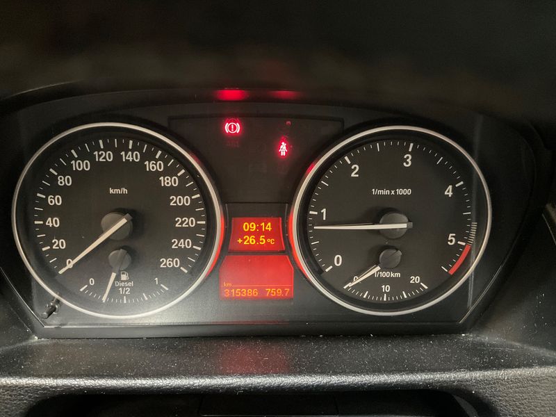 BMW X1 sDrive 18d 2011 – снимка 18