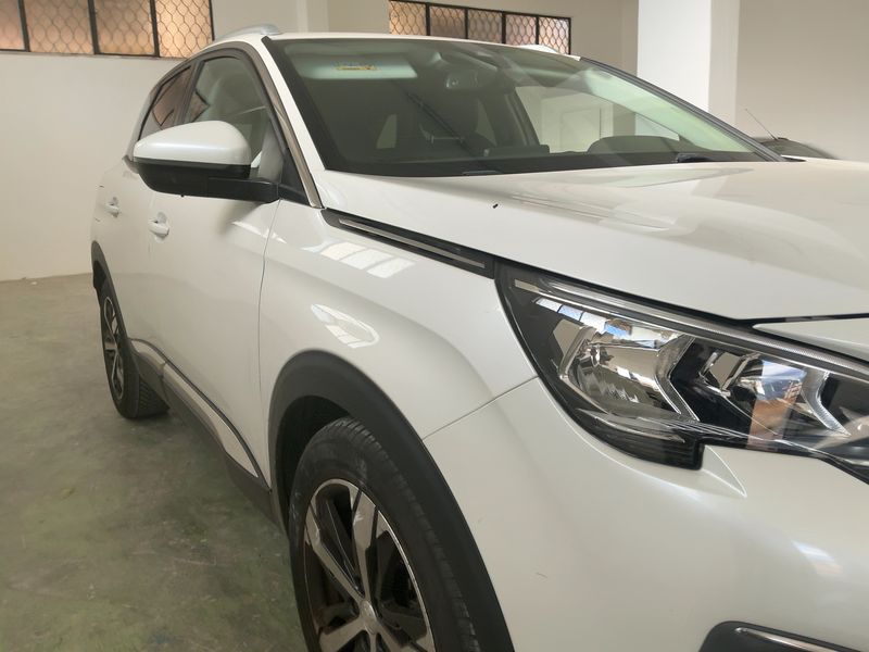 Peugeot 3008 1.5 Blue-HDi Allure 2018 – снимка 12