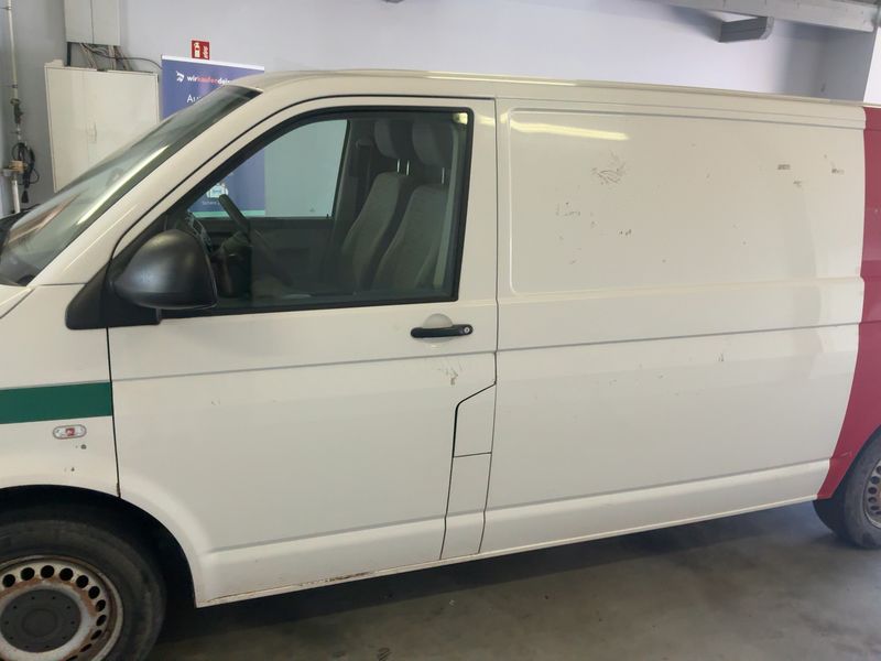 Volkswagen T5 Transporter 2.0 TDI Kasten lang 2011 – снимка 4