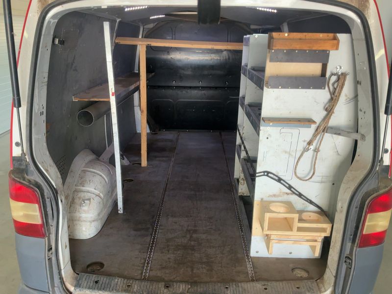 Volkswagen T5 Transporter 2.0 TDI Kasten lang 2011 – снимка 10