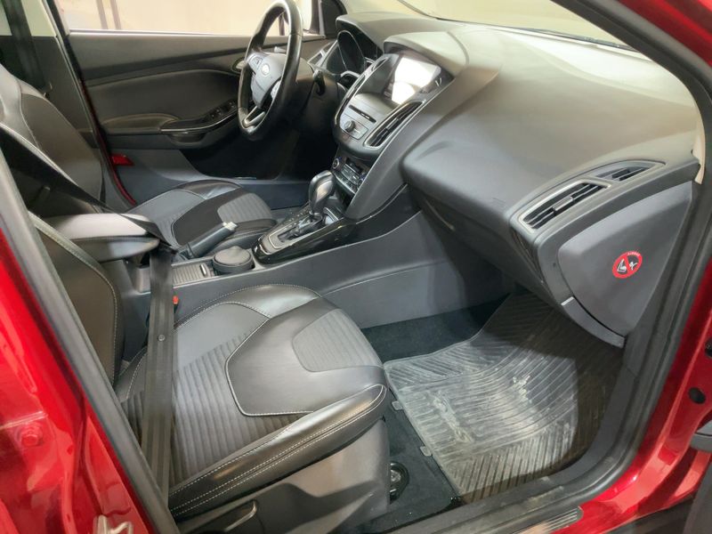 Ford Focus 1.5 TDCi Titanium 2015 – снимка 16