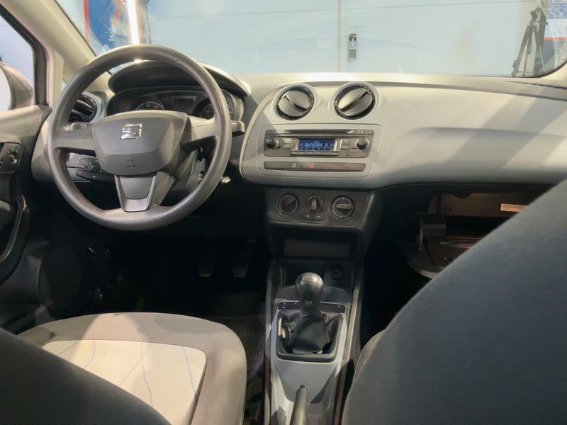 Seat Ibiza 1.2 TSI Sun 2014 – снимка 17