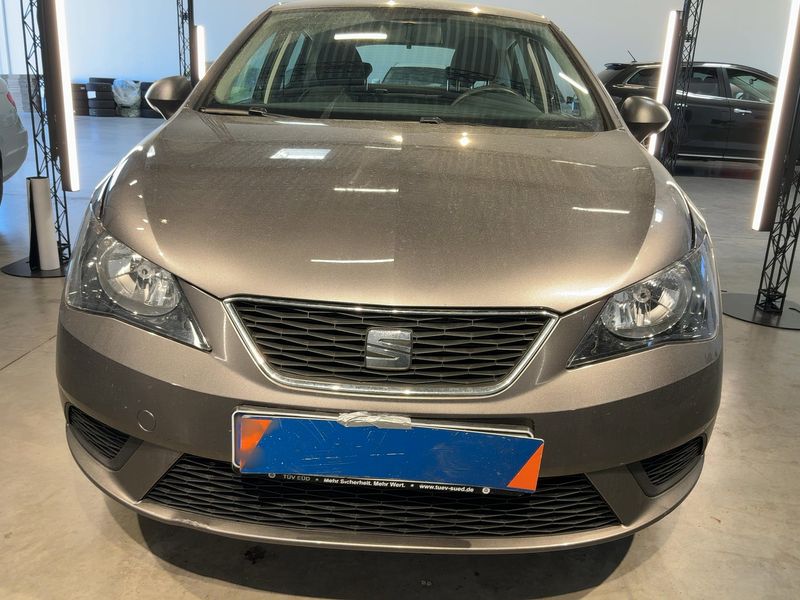 Seat Ibiza 1.2 TSI Sun 2014 – снимка 14