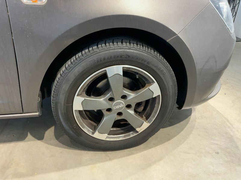 Seat Ibiza 1.2 TSI Sun 2014 – снимка 11