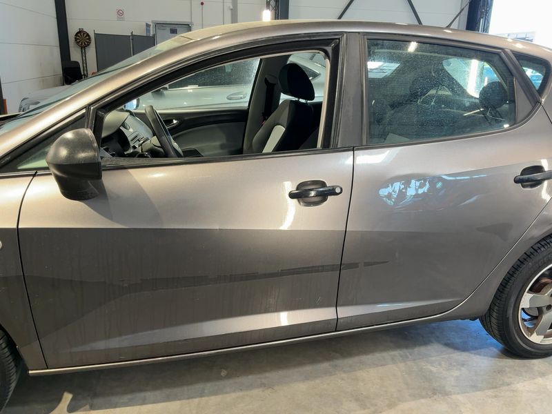 Seat Ibiza 1.2 TSI Sun 2014 – снимка 4