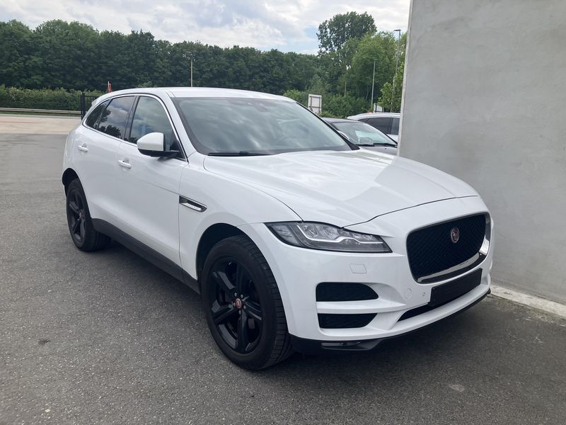 Jaguar F-Pace 20d Prestige AWD 2018 – снимка 12