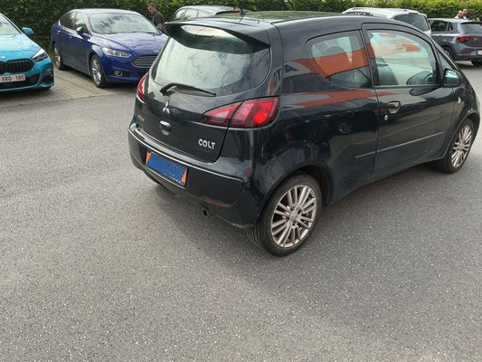 Mitsubishi Colt 1.3 30 Jahre 2007 – снимка 2