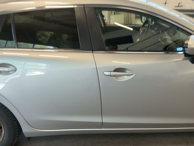 Mazda 6 2.2 Turbodiesel Exclusive-Line AWD 2015 – снимка 10