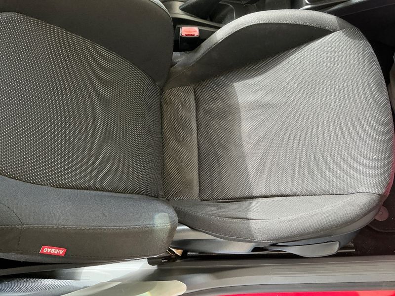 Seat Ibiza 1.6 TDI Sport 2010 – снимка 26