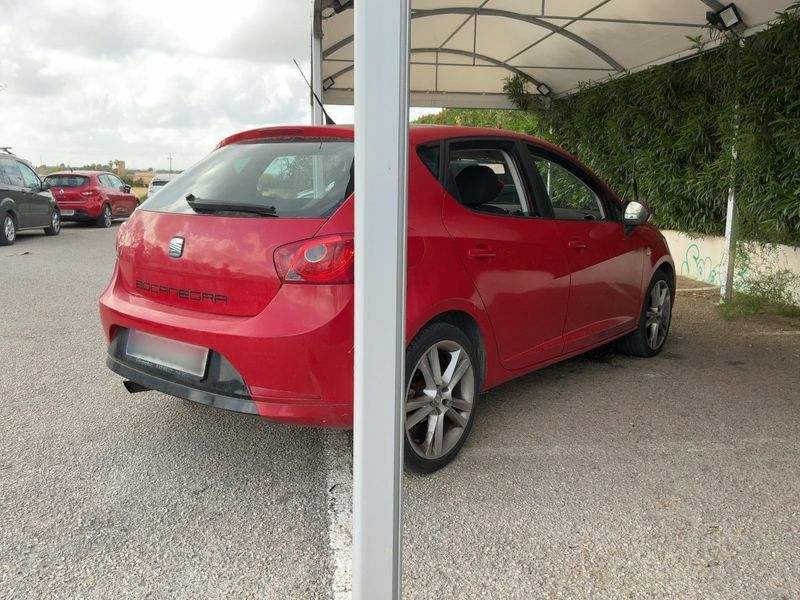 Seat Ibiza 1.6 TDI Sport 2010 – снимка 8