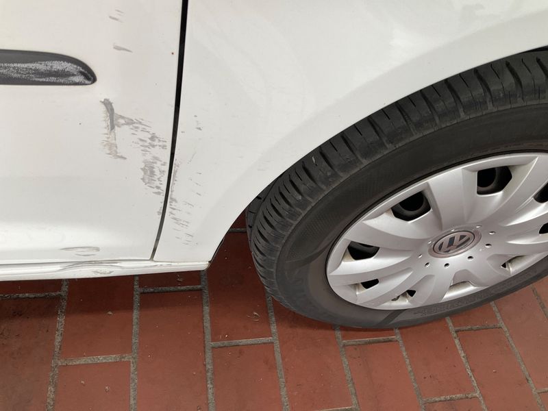 Volkswagen Touran 1.6 TDI Trendline 2014 – снимка 24