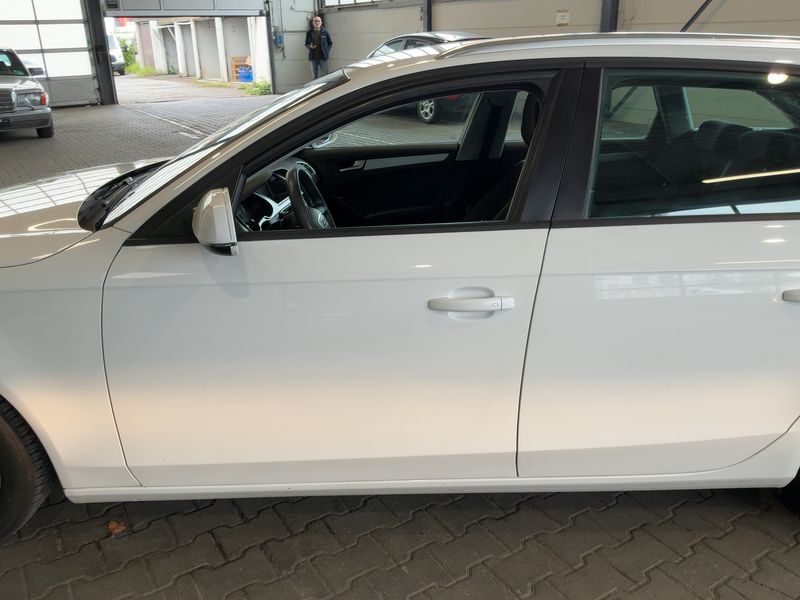 Audi A4 2.0 TDI ultra Attraction 2015 – снимка 4