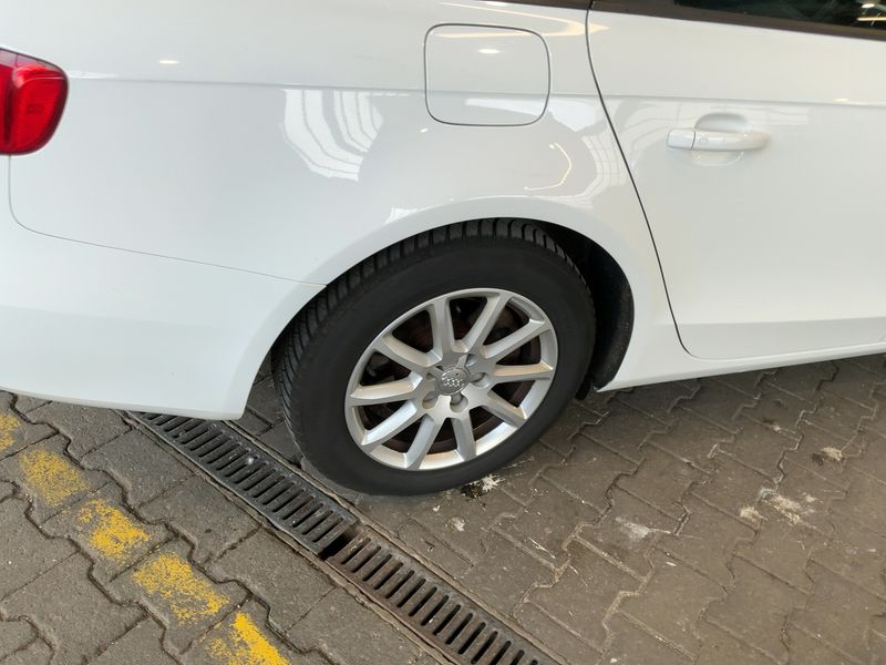 Audi A4 2.0 TDI ultra Attraction 2015 – снимка 18