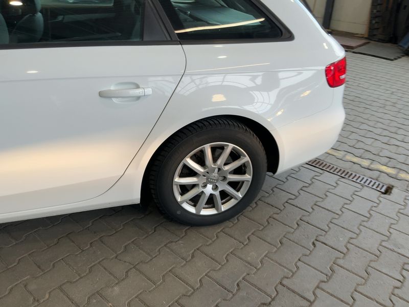 Audi A4 2.0 TDI ultra Attraction 2015 – снимка 17