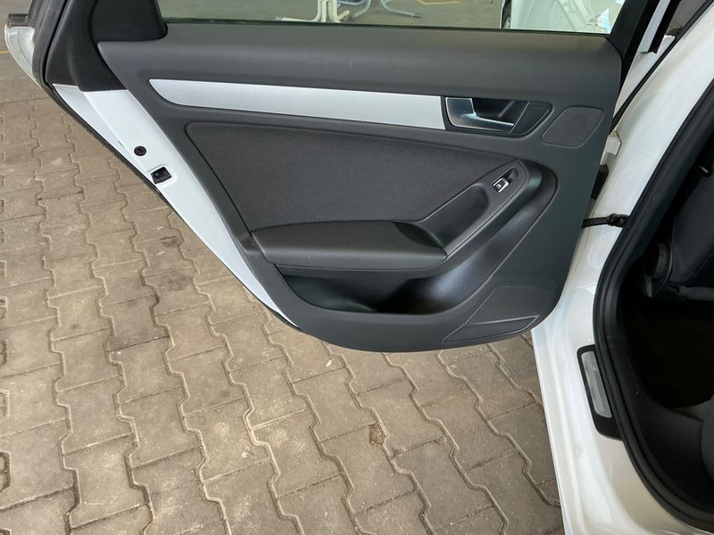 Audi A4 2.0 TDI ultra Attraction 2015 – снимка на щета 29