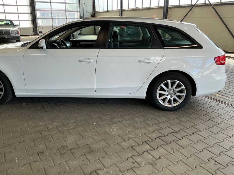 Audi A4 2.0 TDI ultra Attraction 2015 – снимка 34