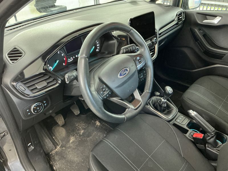 Ford Fiesta 1.0 EcoBoost Cool&Connect 2019 – снимка 23