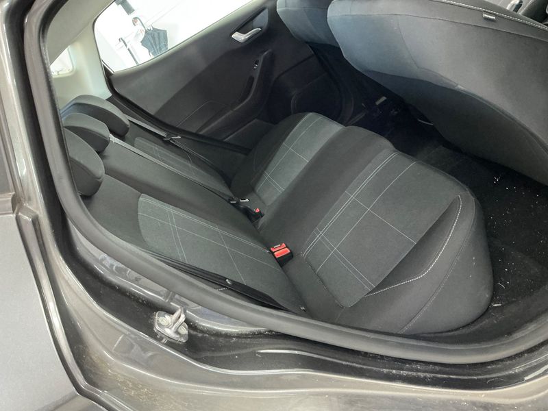 Ford Fiesta 1.0 EcoBoost Cool&Connect 2019 – снимка 19