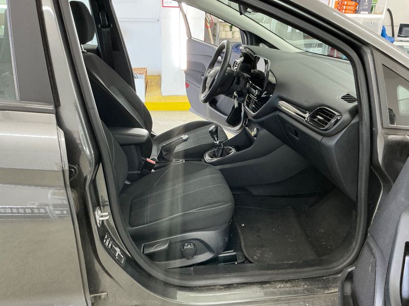 Ford Fiesta 1.0 EcoBoost Cool&Connect 2019 – снимка 16