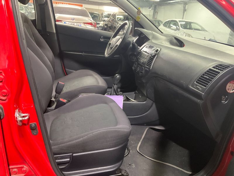 Hyundai i20 1.4 CRDi Comfort 2009 – снимка 3