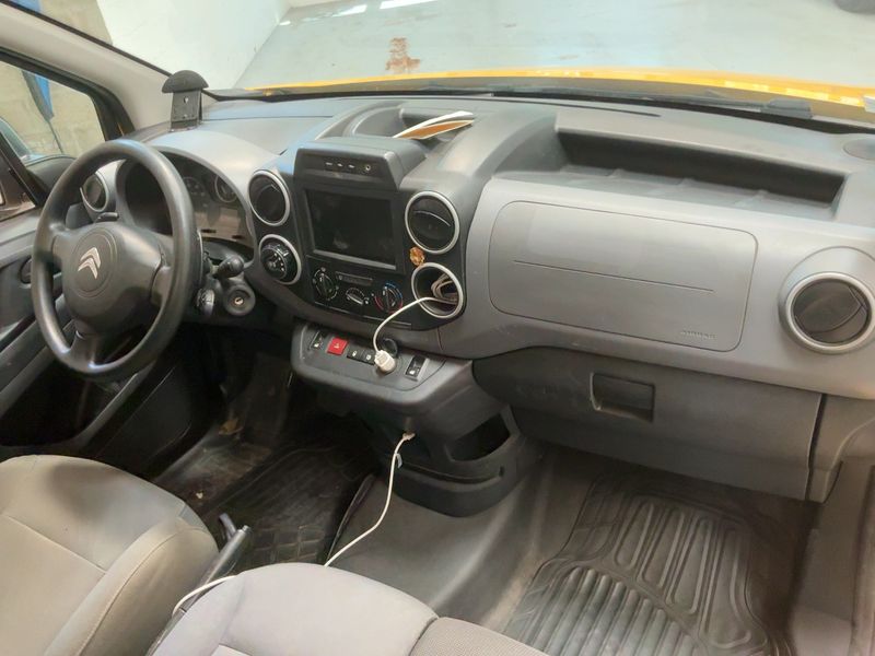 Citroen Berlingo 1.6 Blue-HDi Business L1 2018 – снимка 17