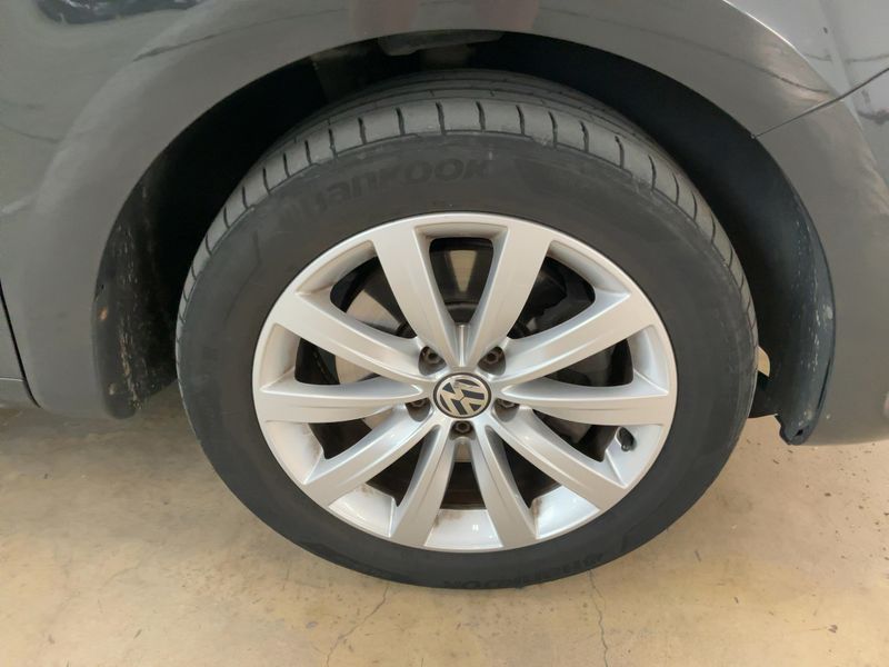 Volkswagen Sharan 2.0 TDI Highline BlueMotion Tech 2011 – снимка 19