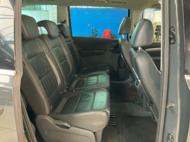 Volkswagen Sharan 2.0 TDI Highline BlueMotion Tech 2011 – снимка 14