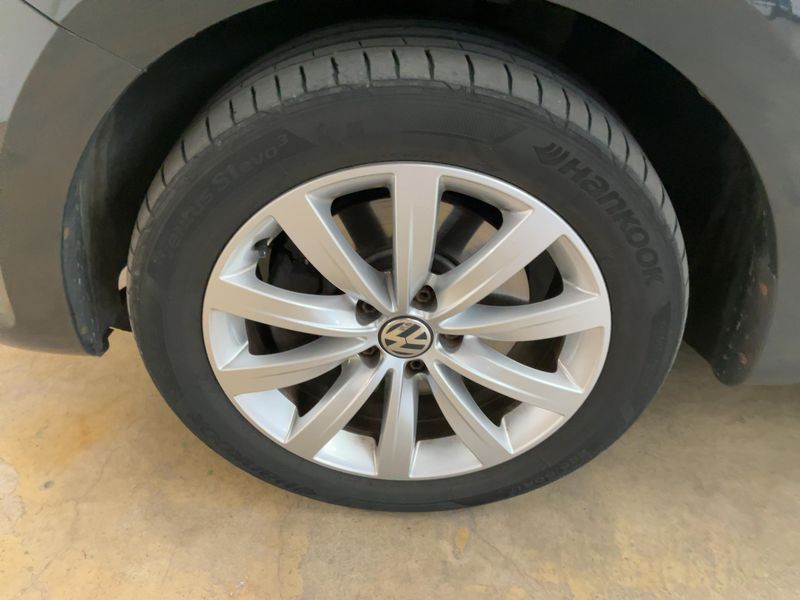 Volkswagen Sharan 2.0 TDI Highline BlueMotion Tech 2011 – снимка 16
