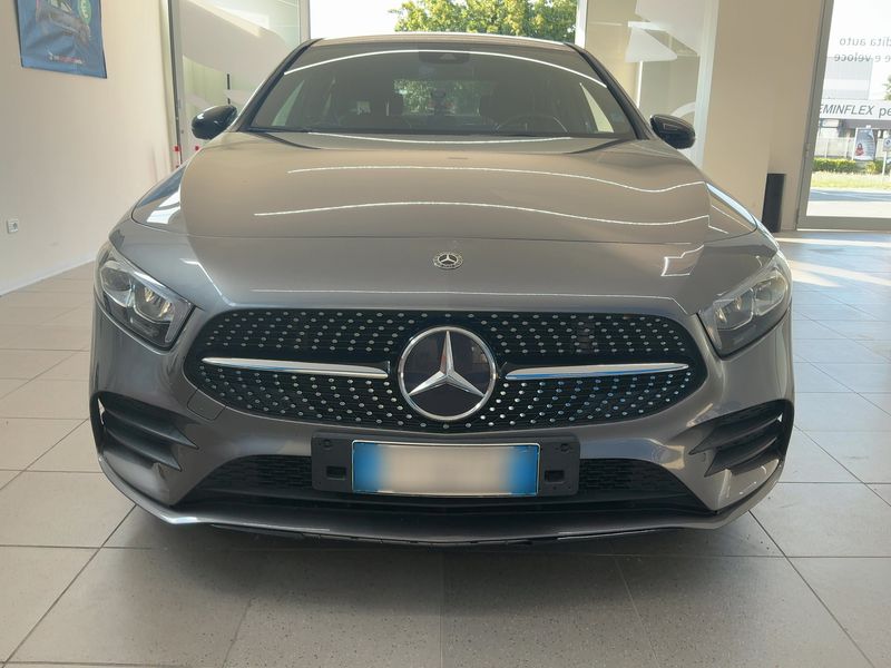 Mercedes-Benz A-Klasse Limousine A 180 d AMG Line 2020 – снимка 14