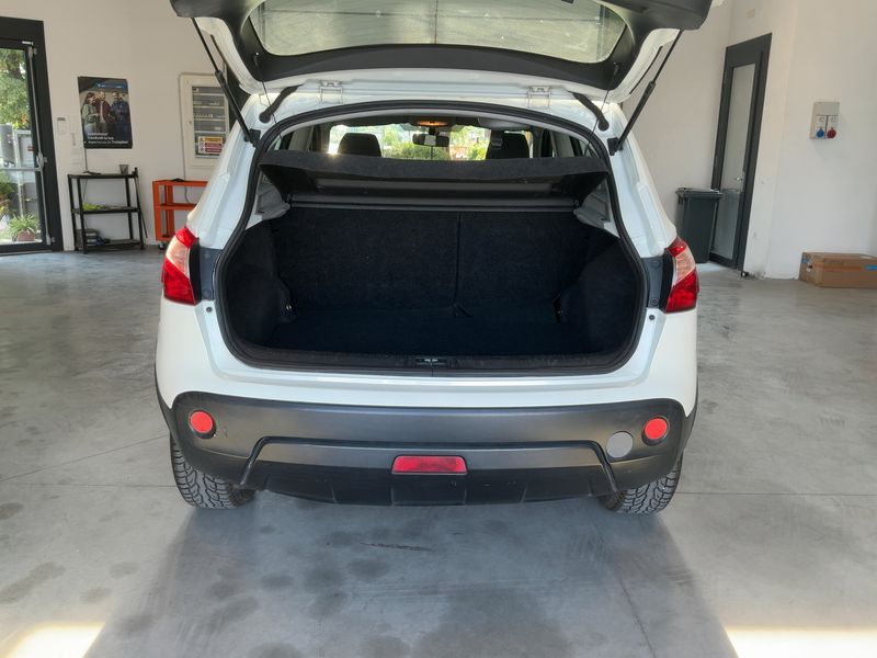 Nissan Qashqai 1.5 Turbodiesel Teckna 2013 – снимка 15