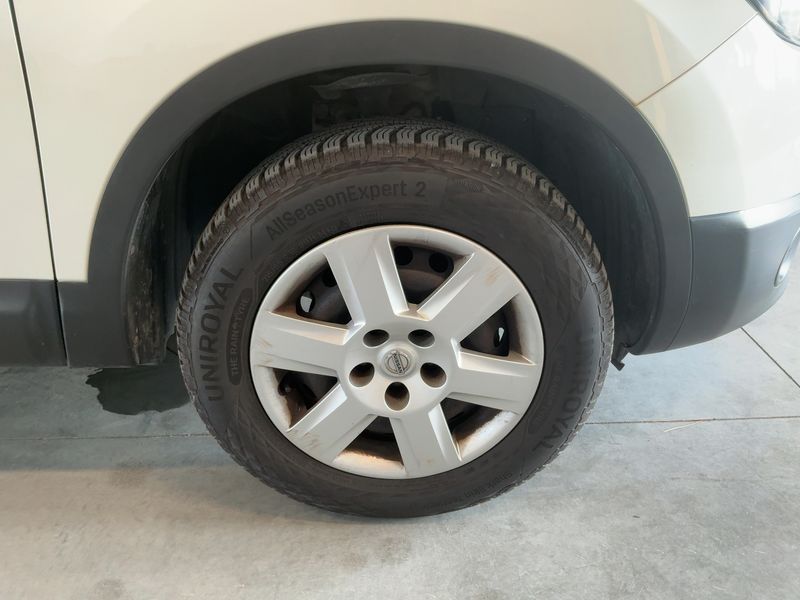 Nissan Qashqai 1.5 Turbodiesel Teckna 2013 – снимка 11