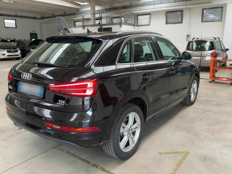 Audi Q3 2.0 TDI quattro Sport 2015 – снимка 8