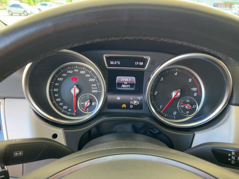 Mercedes-Benz GLE-Klasse GLE 350 d 4Matic AMG Line 2019 – снимка 18