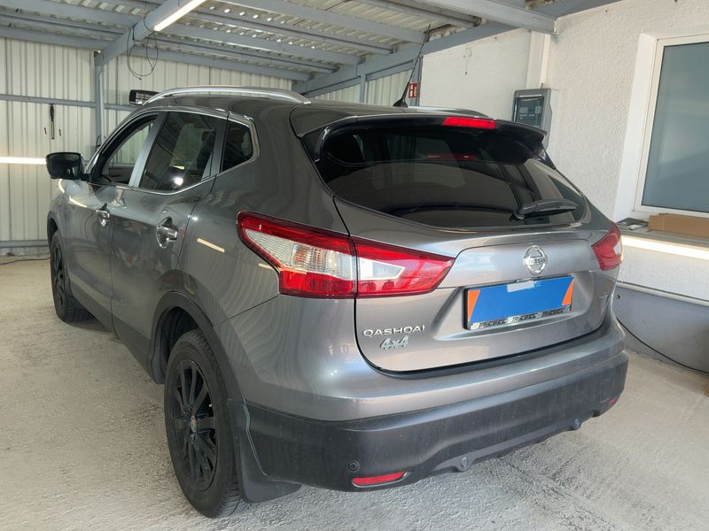 Nissan Qashqai 1.6 dCi Tekna 4x4 2015 – снимка 6