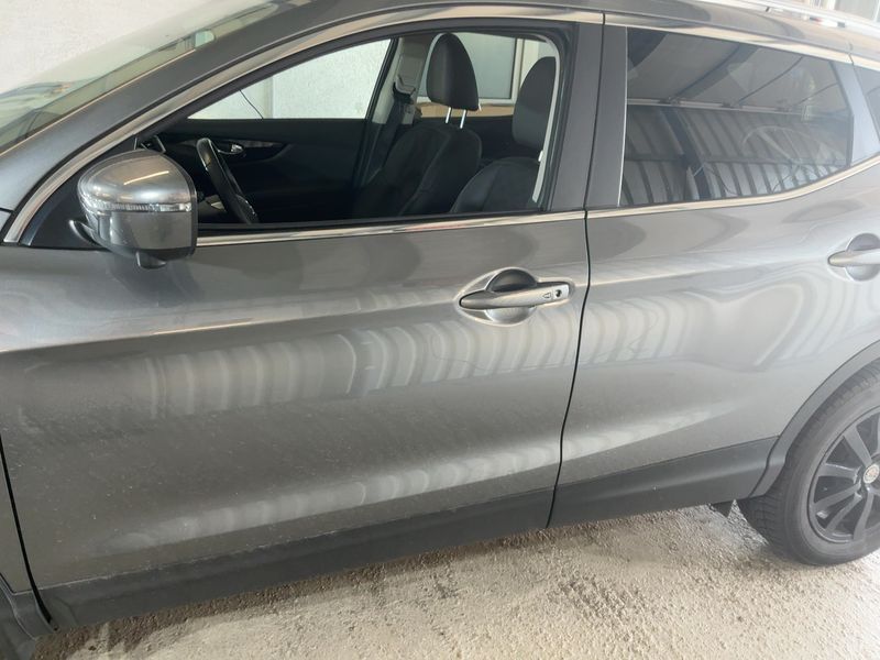 Nissan Qashqai 1.6 dCi Tekna 4x4 2015 – снимка 4