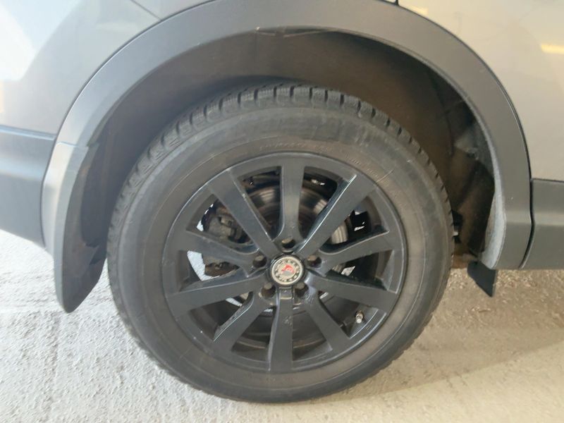 Nissan Qashqai 1.6 dCi Tekna 4x4 2015 – снимка 9