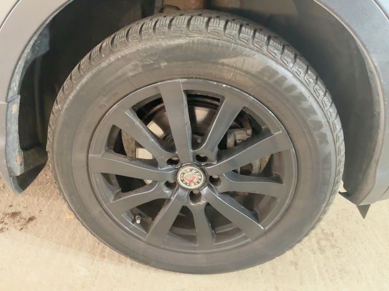 Nissan Qashqai 1.6 dCi Tekna 4x4 2015 – снимка 11