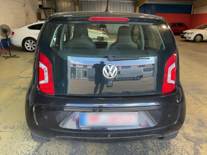 Volkswagen up! 1.0 Move up! 2014 – снимка 7