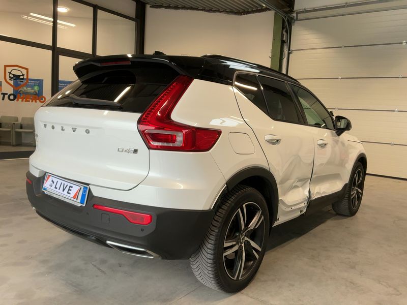 Volvo XC40 2.0 D4 R-Design AWD 2018 – снимка 8