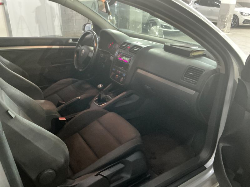 Volkswagen Golf V 2.0 TDI Sportline 2005 – снимка 3