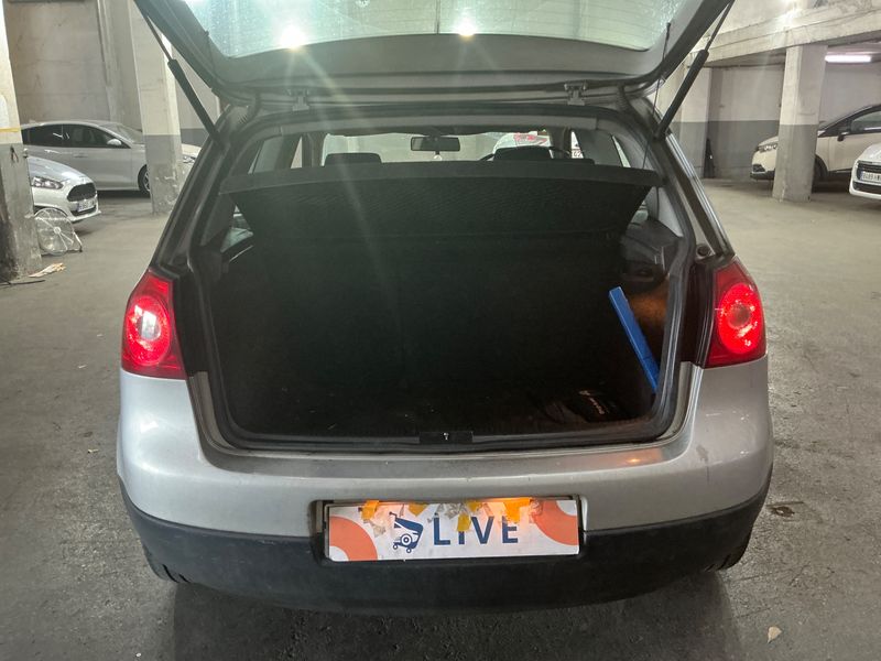 Volkswagen Golf V 2.0 TDI Sportline 2005 – снимка на щета