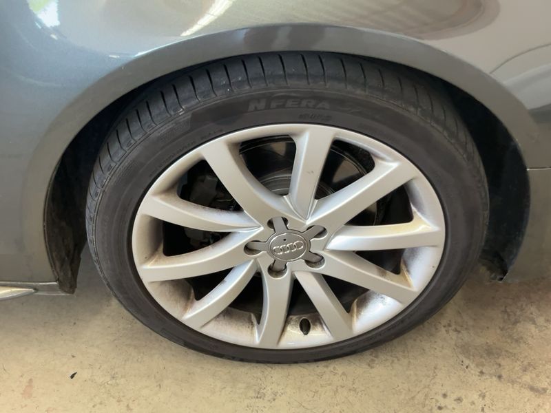 Audi A4 2.0 TDI quattro S line Sportpaket plus 2013 – снимка 11