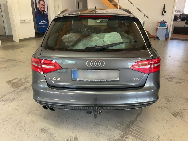 Audi A4 2.0 TDI quattro S line Sportpaket plus 2013 – снимка 7
